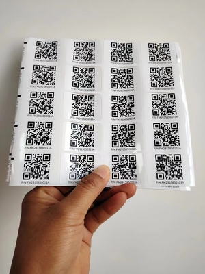 قص القبلات بأحجام مختلفة ملصق ذكي Qr مخصص ملصقات الملصقات